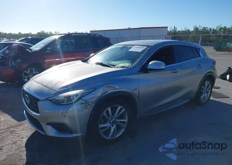 2017 Infiniti Qx30 from USA, damaged, VIN SJKCH5CP8HA033889